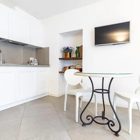 Gasthuis Casa Contrada Bella Varenna