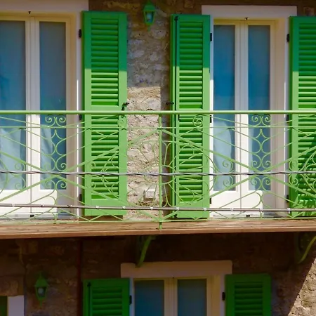 Gasthuis Casa Contrada Bella 3*