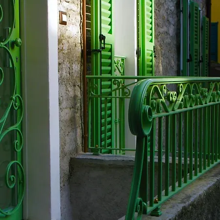 Gasthuis Casa Contrada Bella Varenna